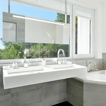 Sea View Luxury Modern