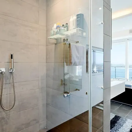 Sea View Luxury Modern Villa