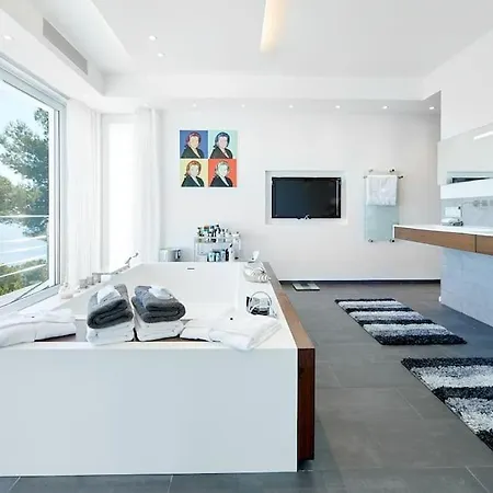Sea View Luxury Modern Villa
